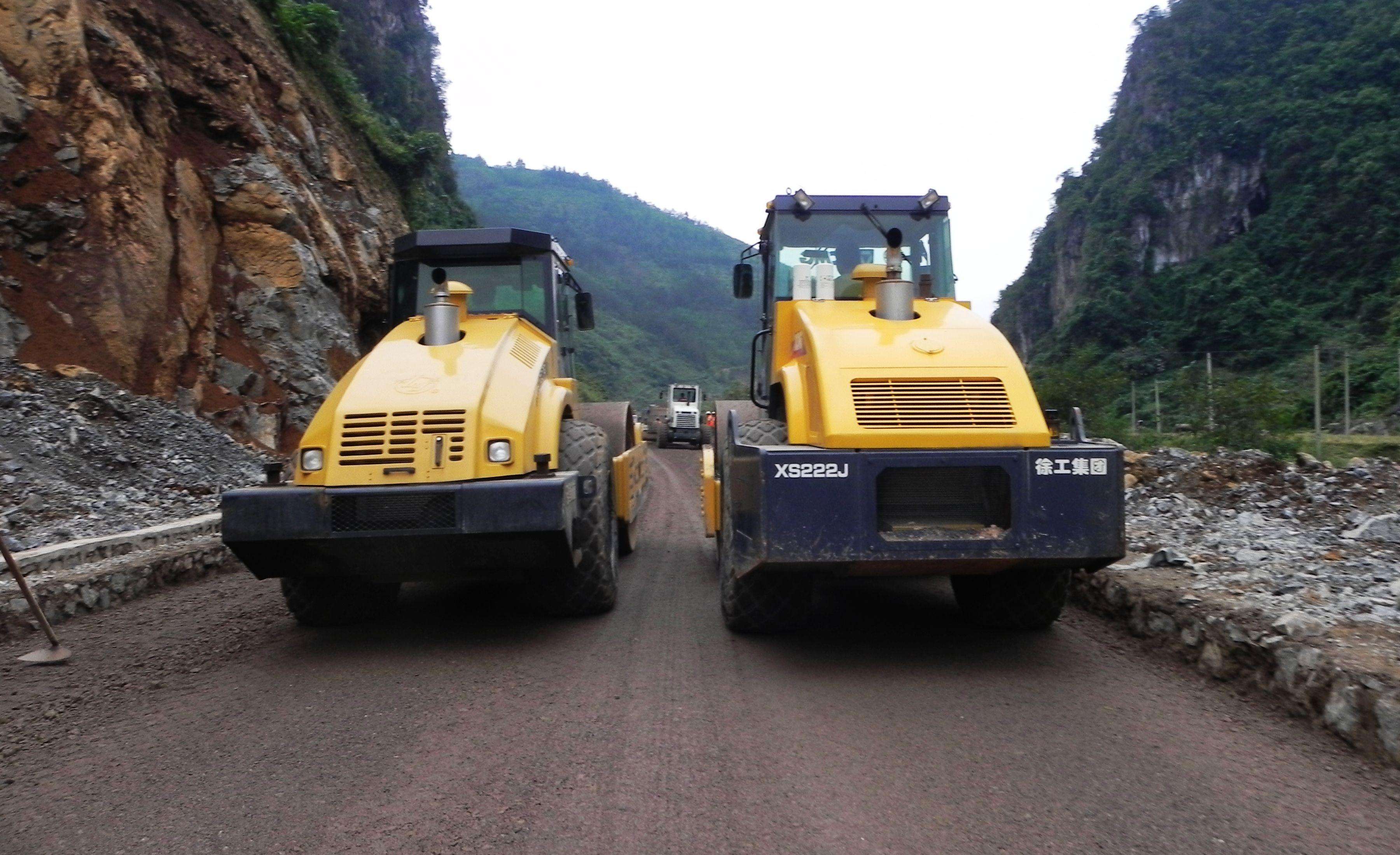 公路土工格柵施工